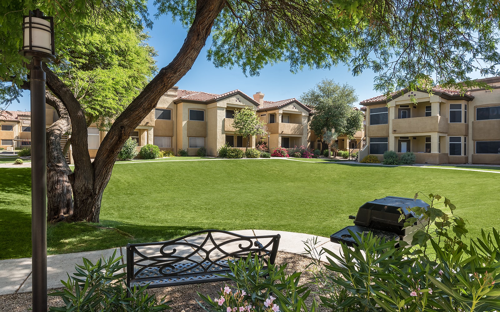 Apartments in scottsdale, AZ Bellagio